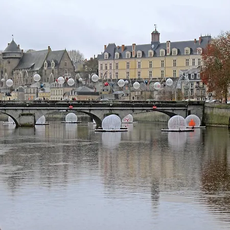 Design Laval (Mayenne)
